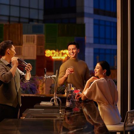 Four Points By Sheraton Surabaya, Pakuwon Indah Екстериор снимка